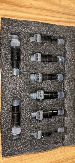 Fuel Injectors (contact info removed)8 Compatible for 1(contact info removed) Dodge Ram 1500 5.2L/5.9L V8