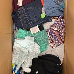 PACAS DE ROPA DE 100 LBS