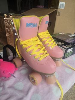 Womans Rollerskates Sz7