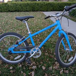 Priority Start 20" Bike (LIKE NEW)