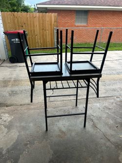 Table (grey)