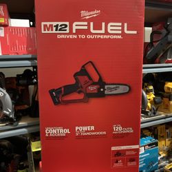 Milwaukee Pruning Saw Kit 