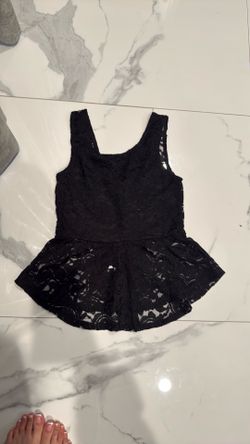 Lace halter with bow detail