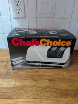 Chefs choice 320 knife sharpener used 2 times