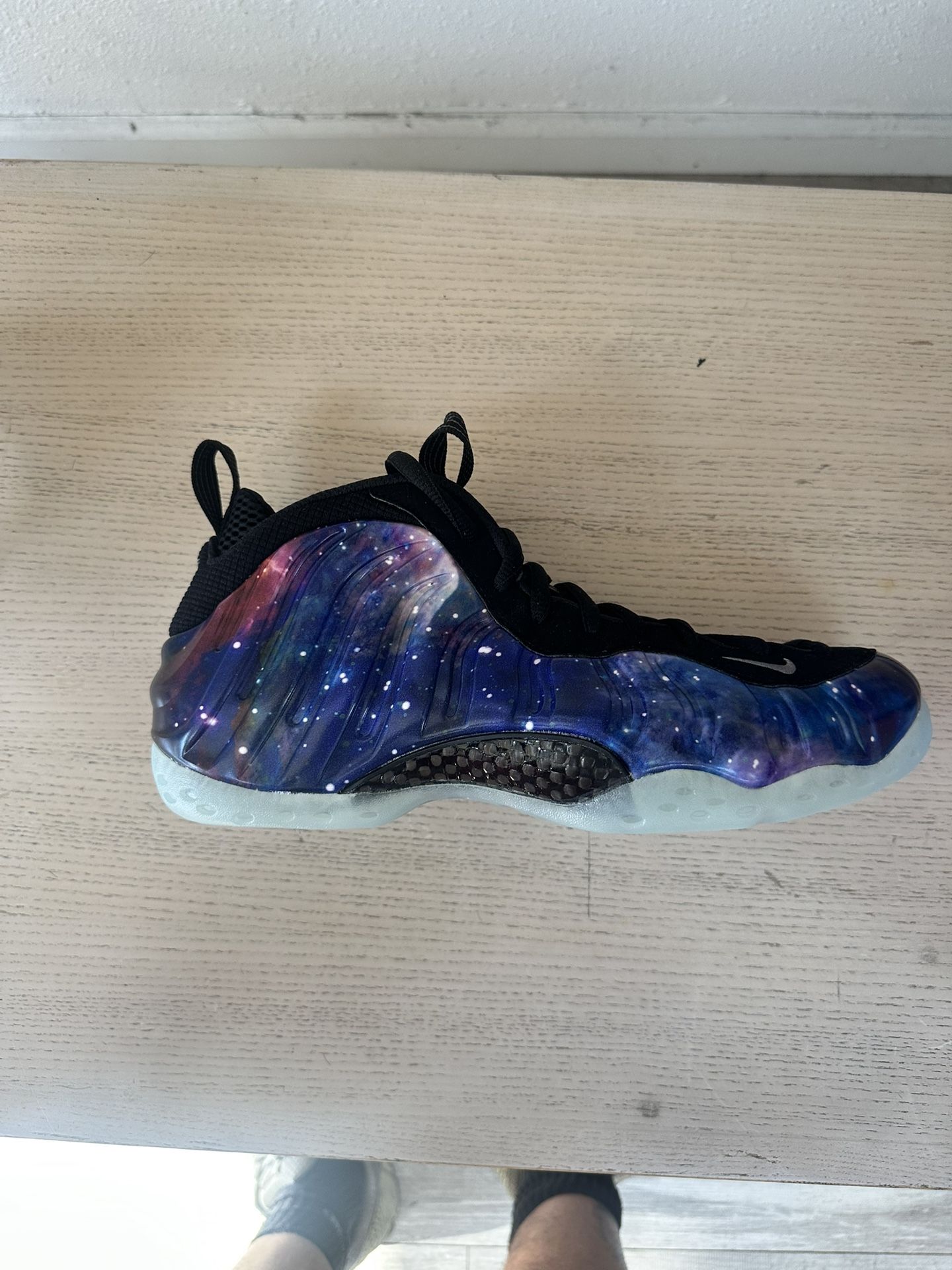Nike foamposite Sz 10.5 Brand new Nike Air Foamposite stranger things sizes 9, 10.5  main image 4