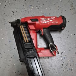Milwaukee  Framing Nail gun