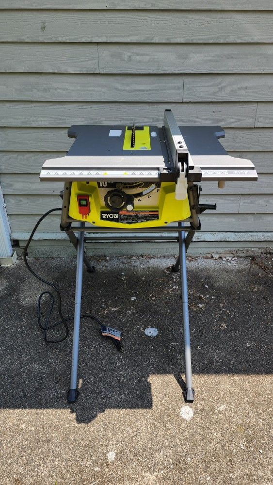 Ryobi 10" Table Saw (RTS12) – Light Use + Diablo 90T Blade