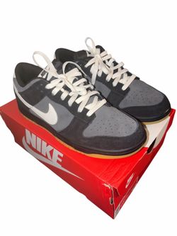 Nike dunk men’s shoes size 10.5