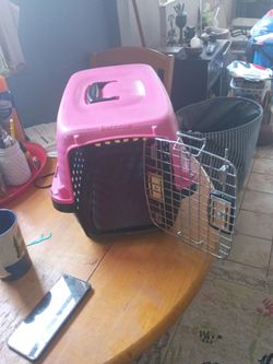 Small pet carrier