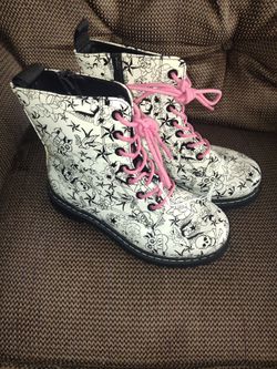 Women's Boots
