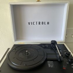 Victrola Record Player 3 Speed  Portable 