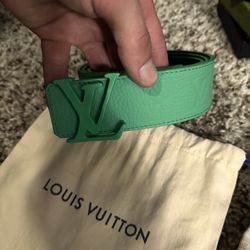 Like New Louis Vuitton Men's Belt for Sale in Dallas, TX - OfferUp
