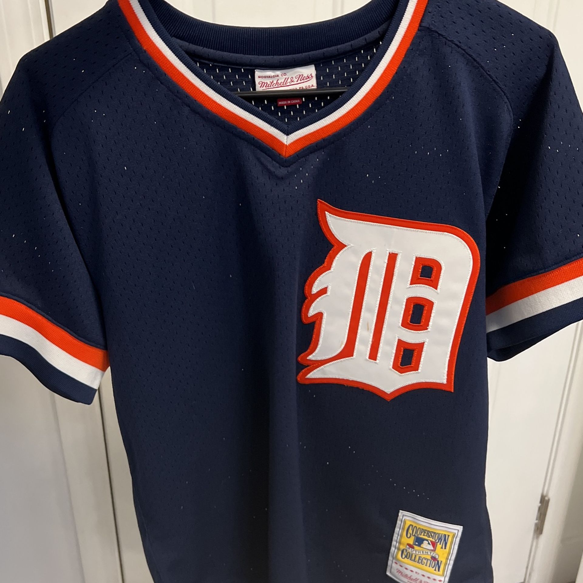 Kirk Gibson deals 1984 Detroit Tigers Jersey Mitchell & Ness 40(M)