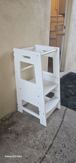 Toddler step stool