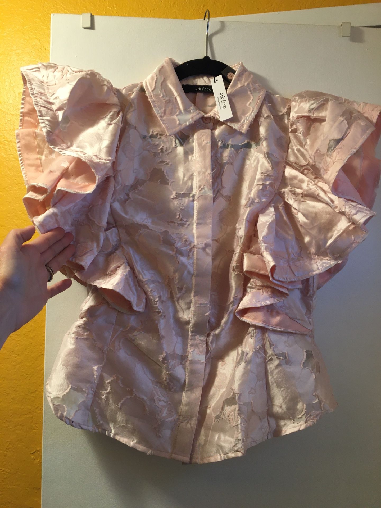 New light pink ark & co blouse size small