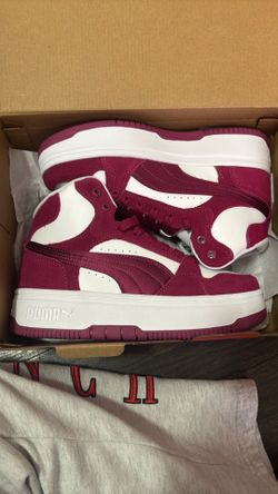 women’s puma’s size 7