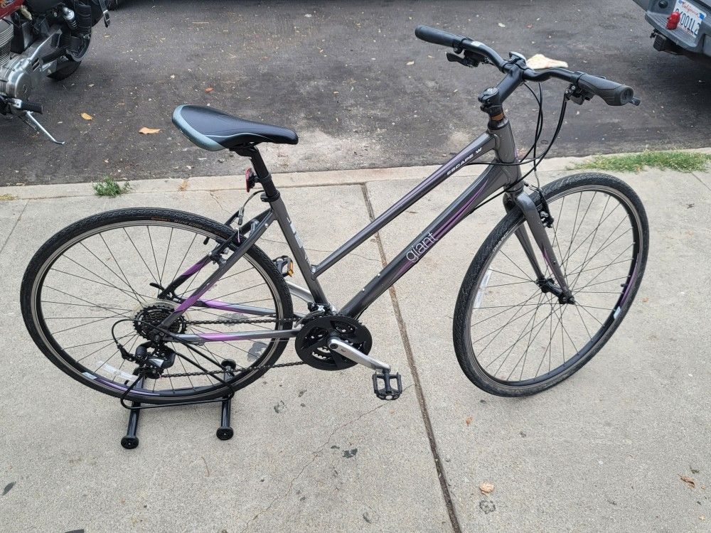 Giant Escape W 700c 21 Speed Shimano