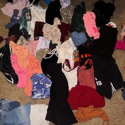 women / teen girl clothing bundle