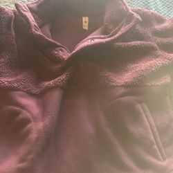 Nice Cozy Fleece Pullover!! Women Size M