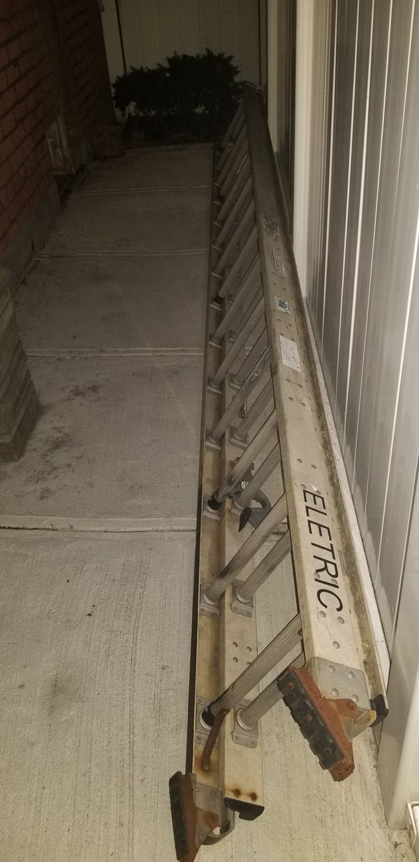 32 foot ladder for Sale in Queens, NY OfferUp