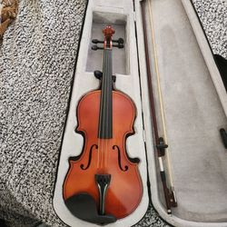 Beautiful VIOLIN with Bow And Case