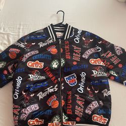 NBA  Jacket Mitchell & Ness