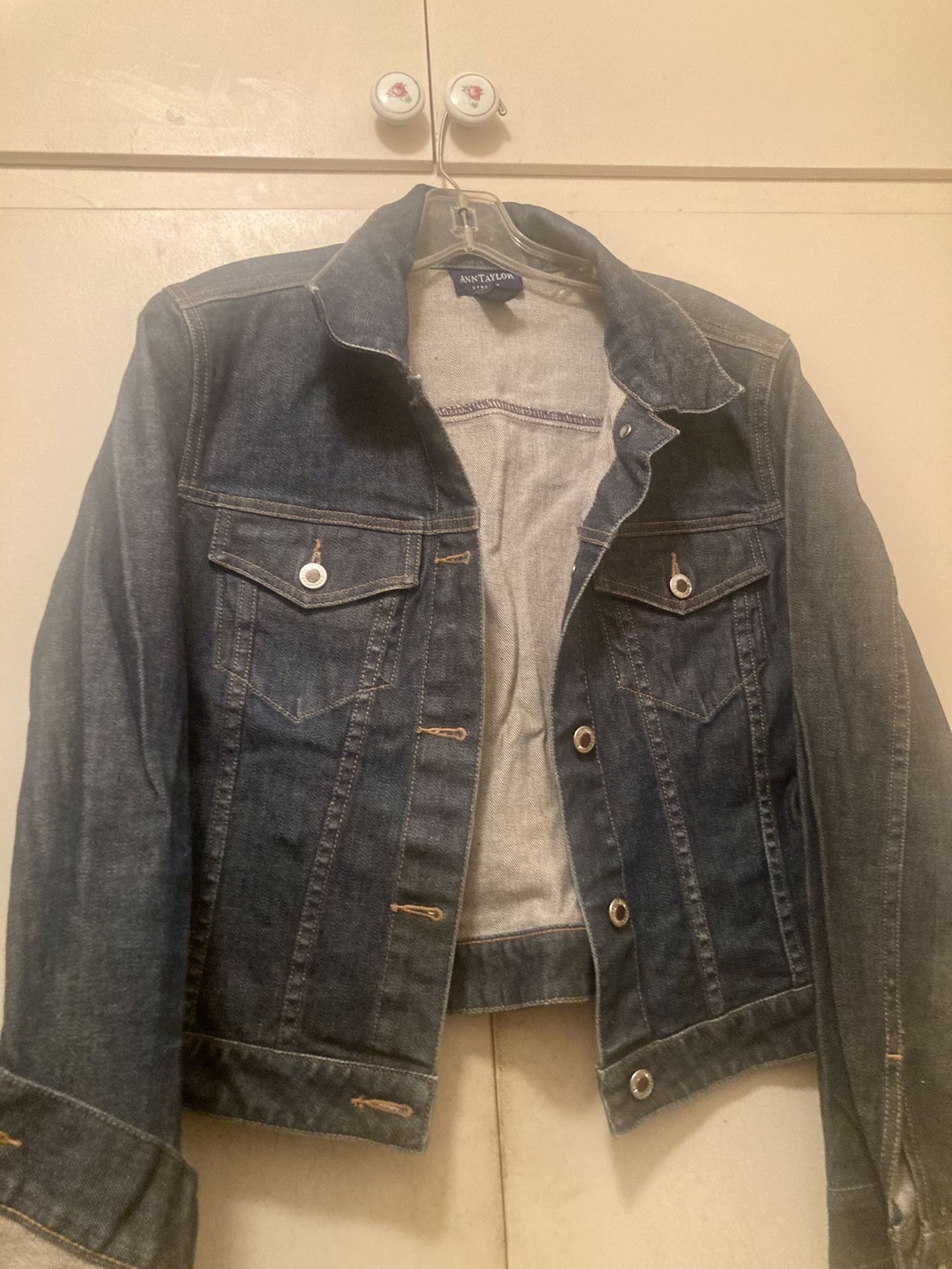 Ann Taylor Denim Jacket Size M