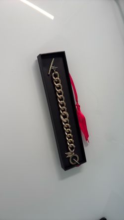 New Victoria’s Secret Gold Bracelet with Box