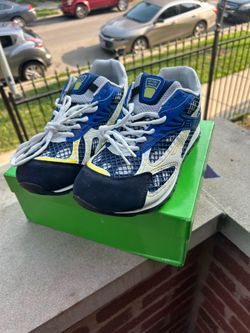 Bottega veneta size 43