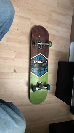 Skate board