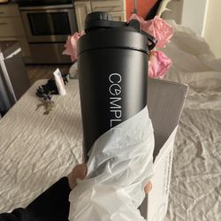 Shaker Bottle (still In Box) 