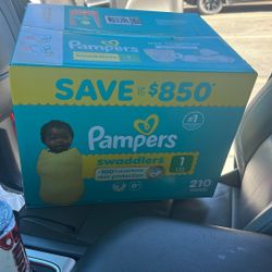 Pampers Swaddlers Size 1  210 Count 