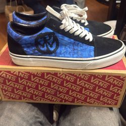RARE Vans Old Skool x Pennywise Band Collab - Men's Size 10
