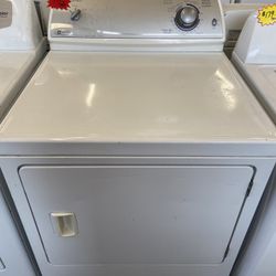 MAYTAG LARGE CAPACITY DRYER 