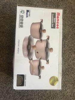 Momcoo 8-Piece Cookware Set Ceramic Coating