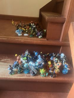 Skylanders Swap Force XBOX 360 Bundle 50 Characters 