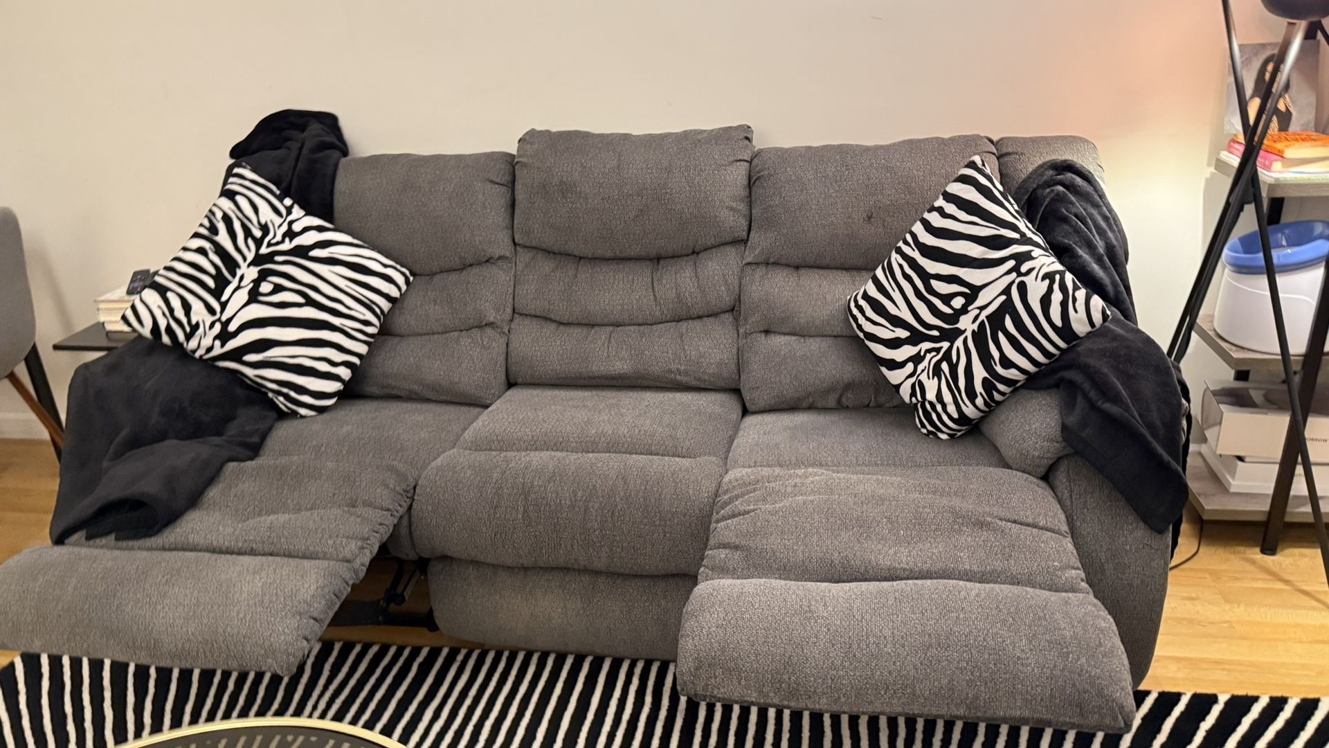 Reclining Sofa