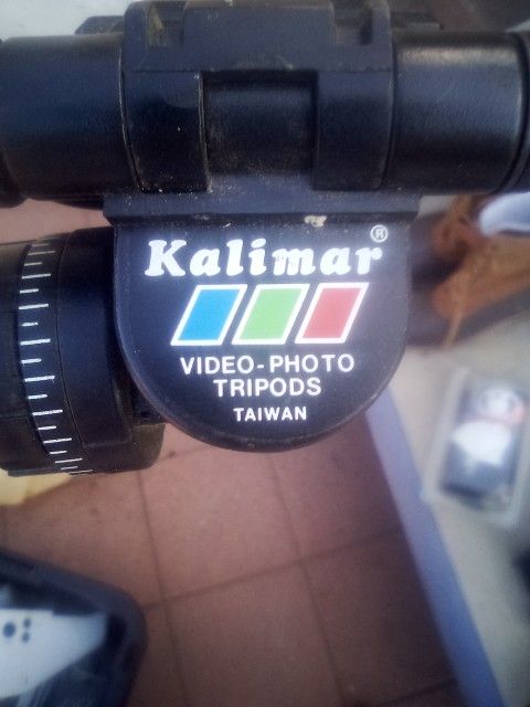 Kalimar Tripod 