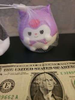 Hello Kitty Squishys