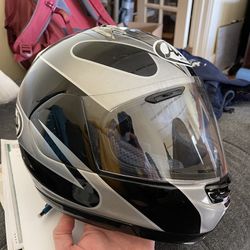 Arai Signet-GT Motorcycle Helmet