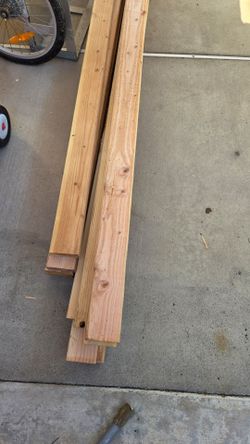 Construction Lumber 2 × 4 × 10  and 2 ×4 × 12  ( Read Description!)