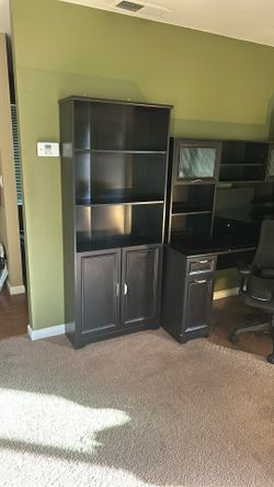 Cabinet 3 Shelves One Cabinet