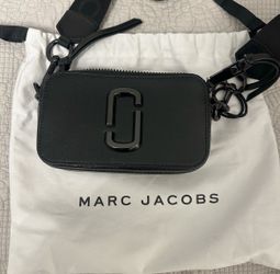 black Marc Jacobs bag
