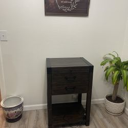 Brown Side Tables Or Nightstands 