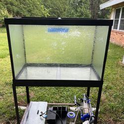 Fish Tank with Plumbing & Filter System – Ready to Go!
