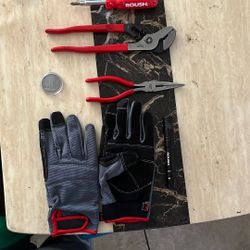 Roush Tool Set With 1 Oz Silver Roush Coin