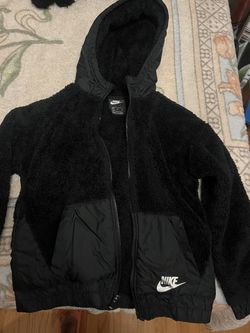 Boys Nike Jacket Size M $25