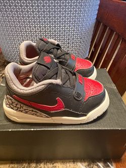 Air Jordan Legacy 312 Toddler Sneakers