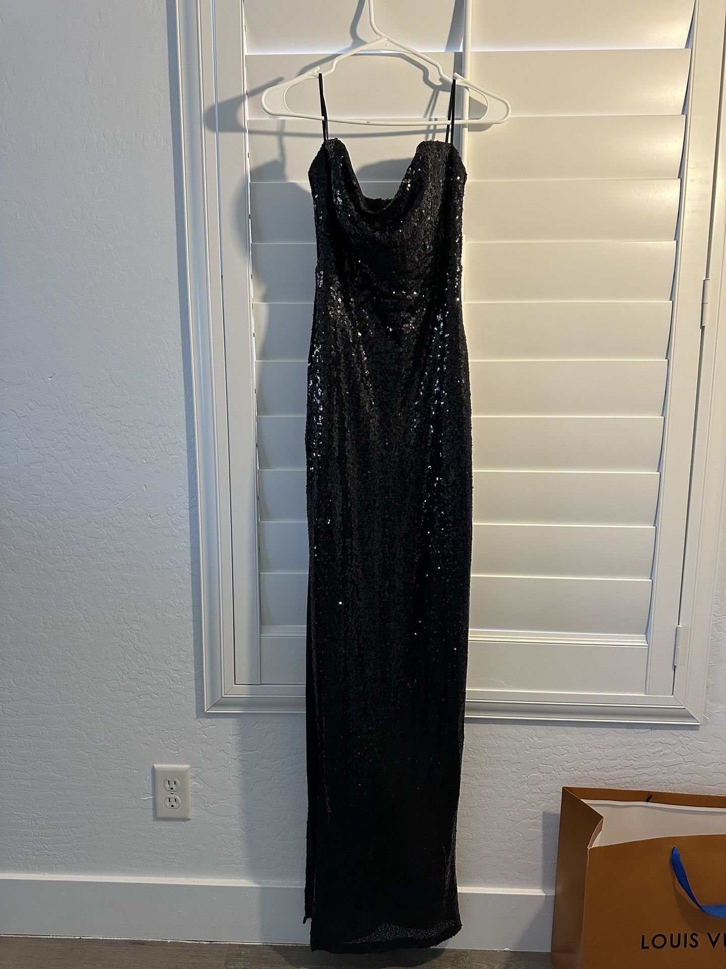 Black Prom dress