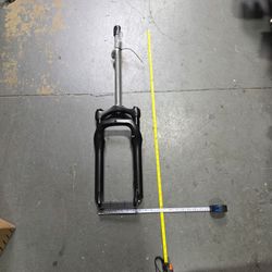 20" Suspension fork with extra long steering tube that can be cut